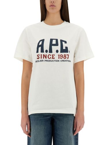 A. p.c. t-shirt with print - a.p.c. - Modalova