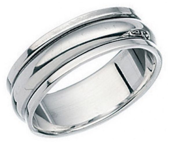 R109 Silver Plain Band Rotating Ring Size N Jewellery - Elements Silver - Modalova