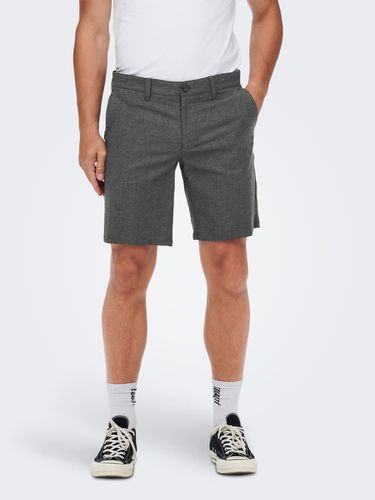 Tapered Fit Mid waist Shorts - ONLY & SONS - Modalova