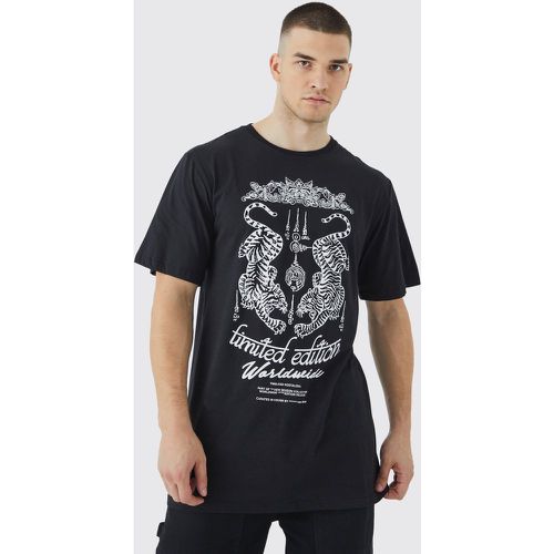 T-shirt Tall oversize con grafica di tigre - boohoo - Modalova