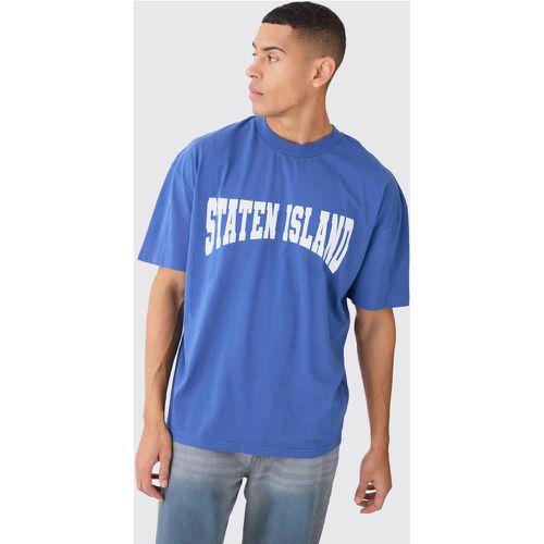 Camiseta Oversize Con Cuello Extendido Y Estampado De Staten Island - boohoo - Modalova