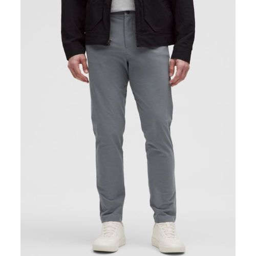 “ Pantalon ABC 5 poches coupe slim Stretch Cotton VersaTwills â€“ 81 cm â€“ Gris â€“ Taille 31 - lululemon - Modalova