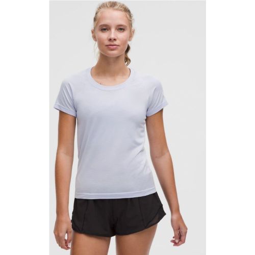 “ T-Shirt Swiftly Tech 2.0 Longueur tailles â€“ Blue/Violet - lululemon - Modalova