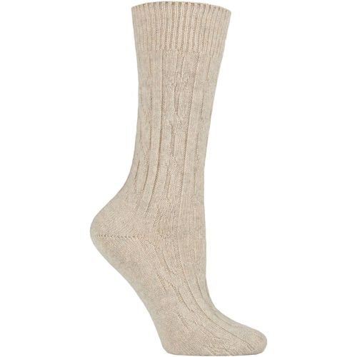 Women's 1 Pair 100% Cashmere Cable Knit Bed Socks Platinum 4-8 Ladies - SOCKSHOP of London - Modalova