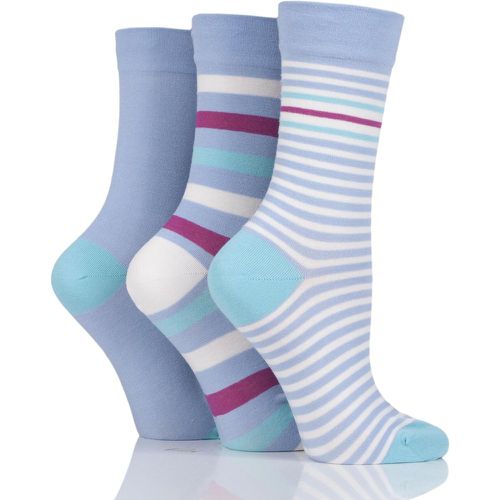 Ladies 3 Pair Gentle Bamboo Socks with Smooth Toe Seams in Plains and Stripes Cornflower 4-8 - SockShop - Modalova