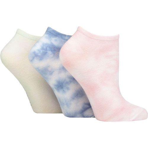Ladies 3 Pair SOCKSHOP Tie Dye Trainer Socks Pink / Blue / Green 4-8 - Wildfeet - Modalova