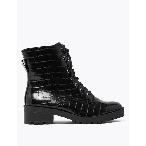 Wide Fit Lace Up Ankle Boots black - Marks & Spencer - Modalova