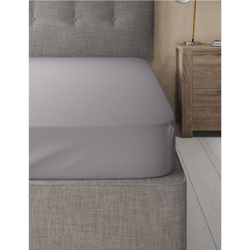 Percale Fitted Sheet grey - Marks & Spencer - Modalova