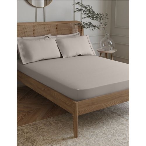 Egyptian Cotton 230 Thread Count Deep Fitted Sheet brown - Marks & Spencer - Modalova