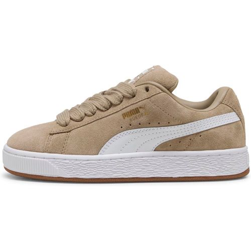 Diese neue Version der berühmten PUMA Suede Sneakers ist inspiriert von unserer Geschichte im Breakdance und dem modernen Streetwear-Stil. Diese XL-V - MAG10373812 - Modalova