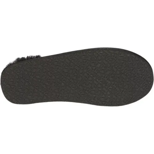 Praktisch, funktional, aber vor allem elegant. Die Wildleder-Pantoffeln sind perfekt, um optimalen Komfort zu bieten, wenn die Temperaturen fallen. He - MAG9768864 - Modalova