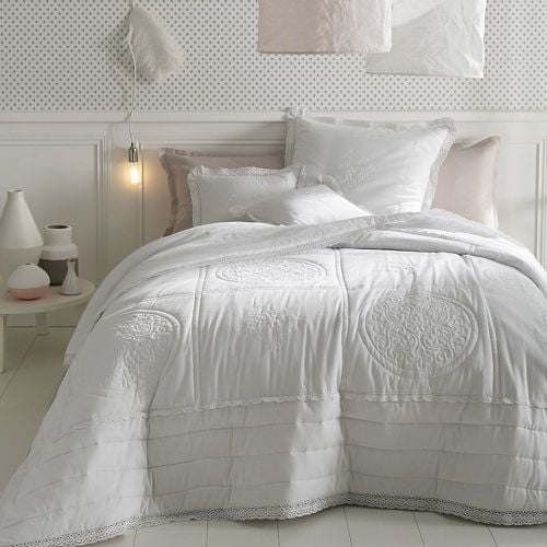 Oyena Embroidered & Quilted Bedspread in Cotton - LA REDOUTE INTERIEURS - Modalova