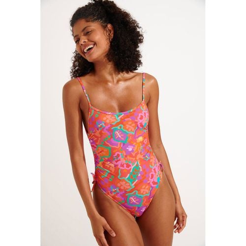 Roukie Umbala Swimsuit in Floral Print - banana moon - Modalova