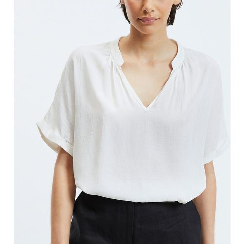 Short Sleeve V-Neck Blouse - Vila - Modalova