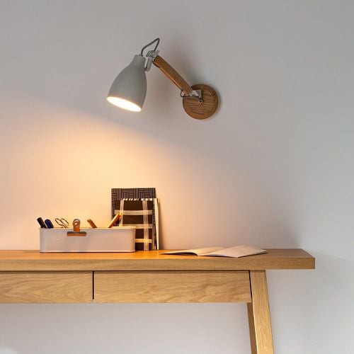 Venatti Oak and Metal Articulated Wall Light - AM.PM - Modalova