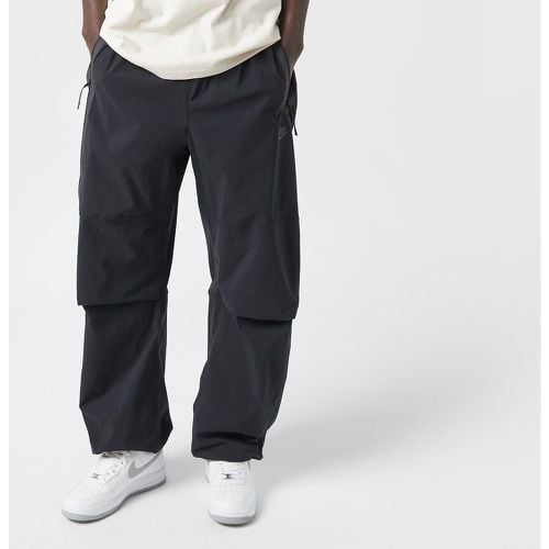 Tech Woven Oversized Trousers - Nike - Modalova