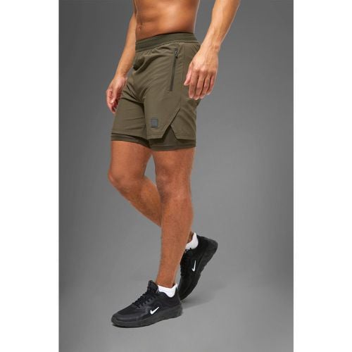 Pantalón Corto Man Active Resistente 2 En 1 - boohoo - Modalova