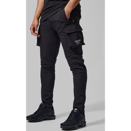 Pantaloni tuta Cargo Man Active per alta performance - boohoo - Modalova