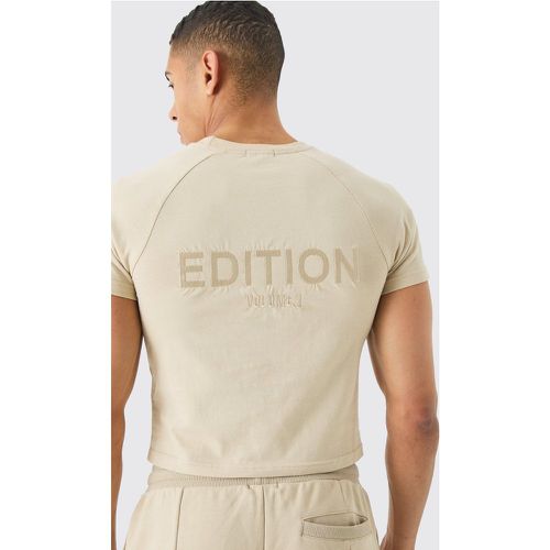 Camiseta Encogida Gruesa Con Cuello Extendido De Edition - boohoo - Modalova