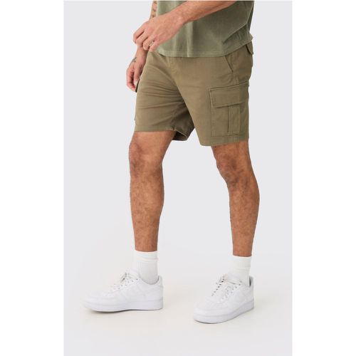 Pantaloncini Cargo Slim Fit color kaki con vita elasticizzata - boohoo - Modalova