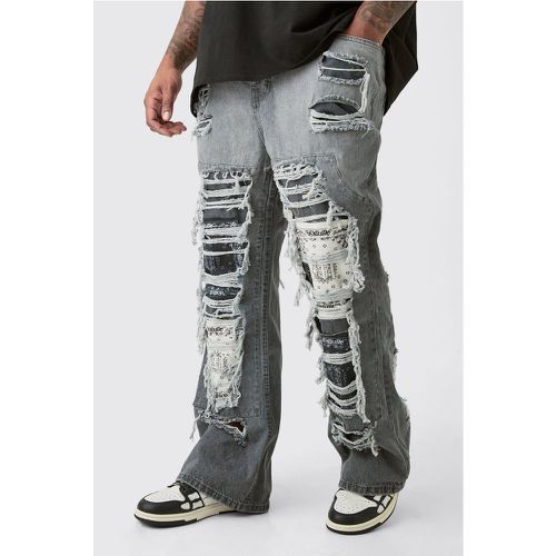 Plus Slim Rigid Flare Rip & Repair Applique Jeans - boohoo - Modalova