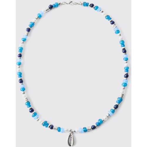 Beaded Shell Necklace In Blue - boohoo - Modalova