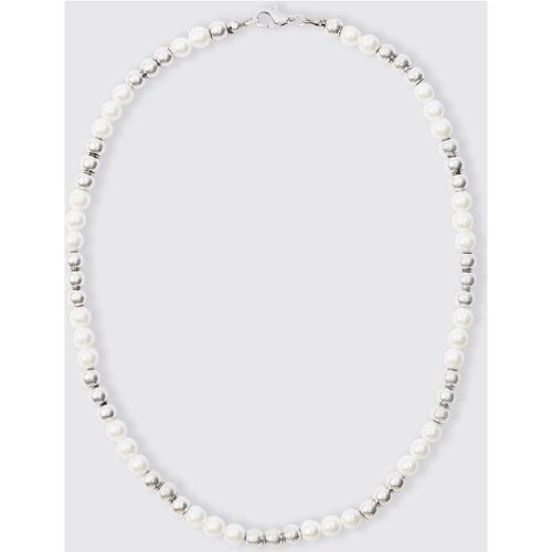 Metal Bead And Pearl Necklace - boohoo - Modalova