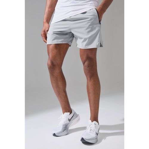 Pantalón Corto Man Active De Tela Elástico Perforado - boohoo - Modalova