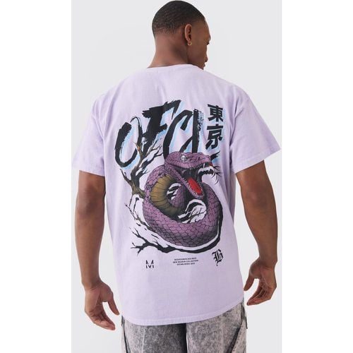 T-shirt oversize Ofcl con stampa di serpente e girocollo esteso - boohoo - Modalova