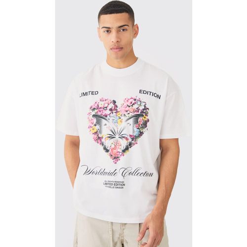 T-shirt oversize a fiori con cuore - boohoo - Modalova