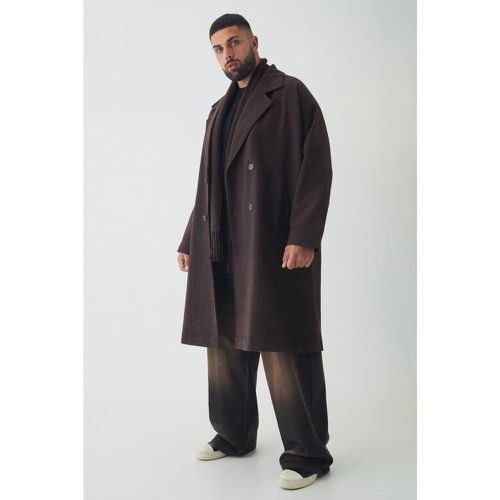 Soprabito Plus Size oversize marrone a spina di pesce con spalle scese - boohoo - Modalova