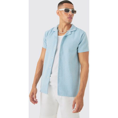 Short Sleeve Textured Shirt, Azul - boohoo - Modalova