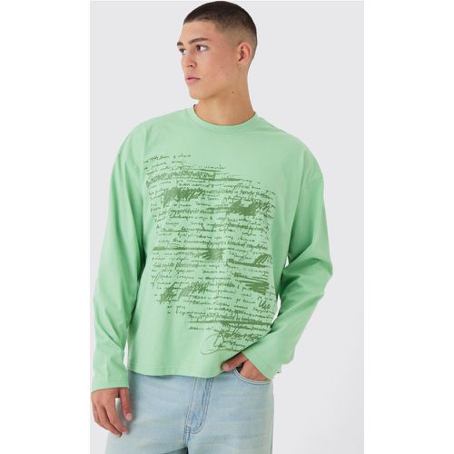 Camiseta Oversize Recta De Manga Larga Con Estampado A Gran Escala - boohoo - Modalova