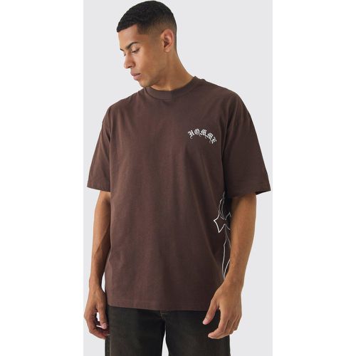 T-shirt oversize Homme con stampa gotica e croce - boohoo - Modalova