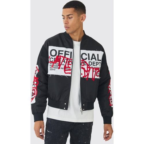 Chaqueta Bomber Recta Official Con Grafiti Y Brillo Intenso - boohoo - Modalova