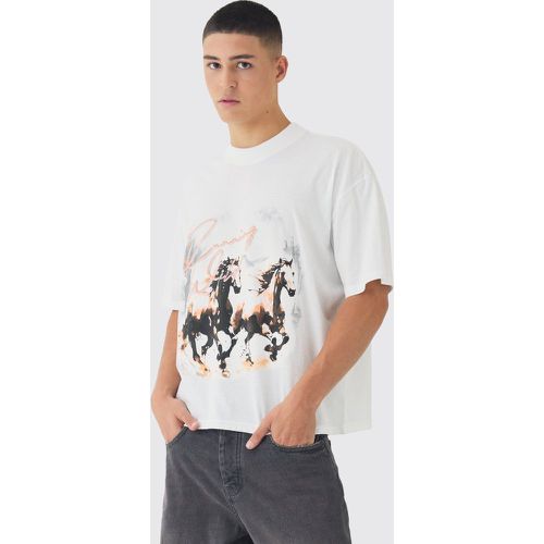 T-shirt squadrata oversize con stampa di cavallo e girocollo esteso - boohoo - Modalova