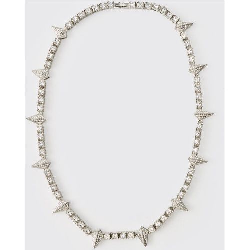 Collar De Cadena De Tenis Con Incrustaciones - boohoo - Modalova