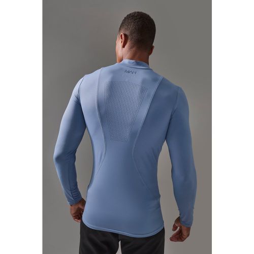 Maglia intima a collo alto Man Active traforata a maniche lunghe - boohoo - Modalova