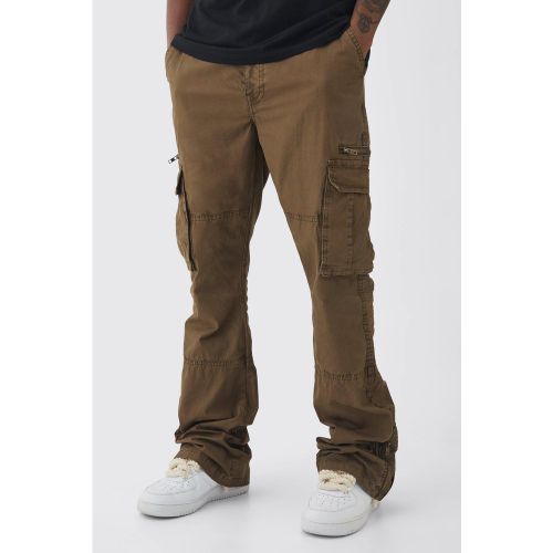 Pantalón Tall Cargo Ajustado De Campana Con Cremallera Y Refuerzo Sobreteñido Con Lavado De Ácido En Color Chocolate - boohoo - Modalova