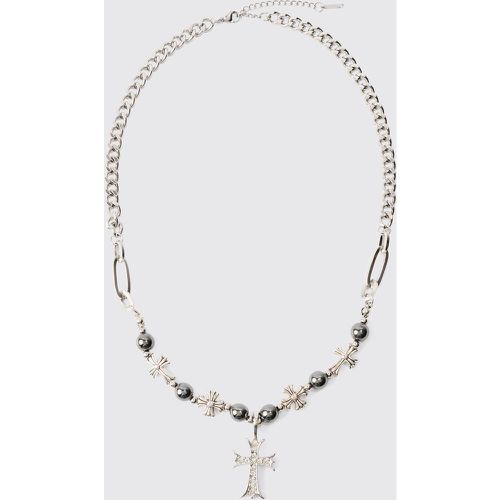 Collana di perle con pendente a croce di ghiaccio - boohoo - Modalova