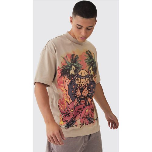 T-shirt oversize con grafica di tatuaggio OFCL su larga scala - boohoo - Modalova