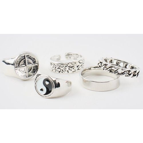 Pack De 5 Anillos Plateados, Gris - boohoo - Modalova