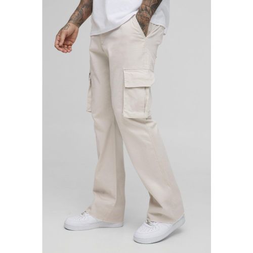 Pantaloni a zampa Tall stile Cargo con vita fissa - boohoo - Modalova