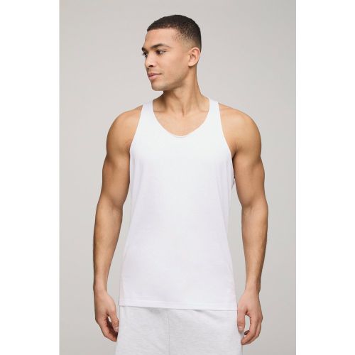 Top Sin Mangas Básico Con Espalda De Nadador - boohoo - Modalova