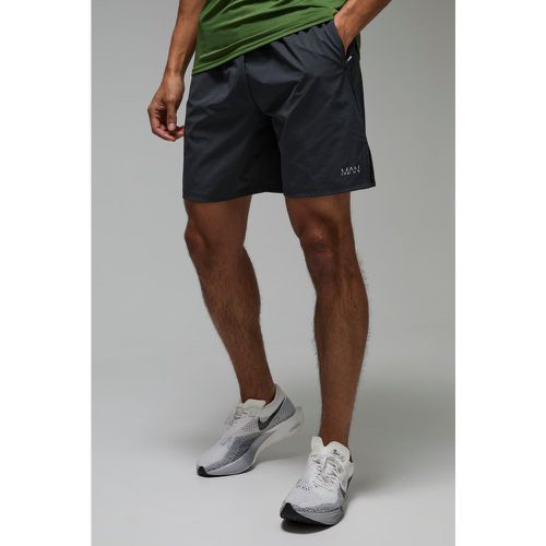 Pantalón Corto Man Active Perforado De 18Cm - boohoo - Modalova