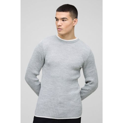 Maglione attillato in maglia a maniche lunghe in colori a contrasto - boohoo - Modalova