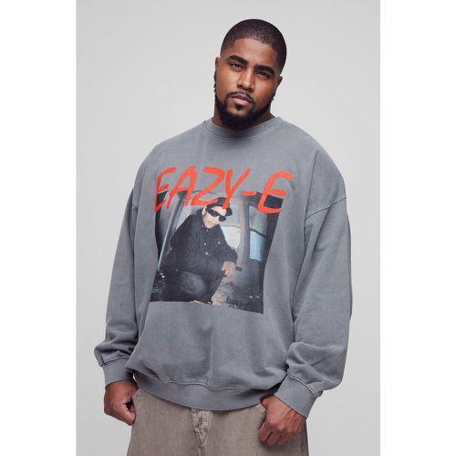 Felpa Plus Size oversize ufficiale in lavaggio Eazy-E con stampa - boohoo - Modalova