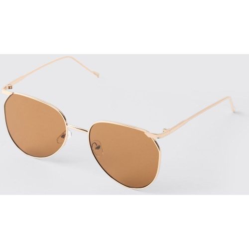 Gafas De Sol Doradas Con Lentes Metálicas - boohoo - Modalova