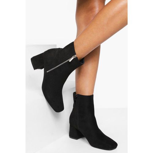 Botas De Tacón Grueso Bajo Con Cremallera Lateral - boohoo - Modalova