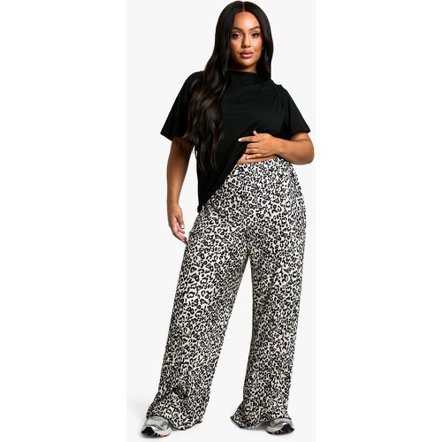 Pantalón Plus Plisado De Leopardo - boohoo - Modalova